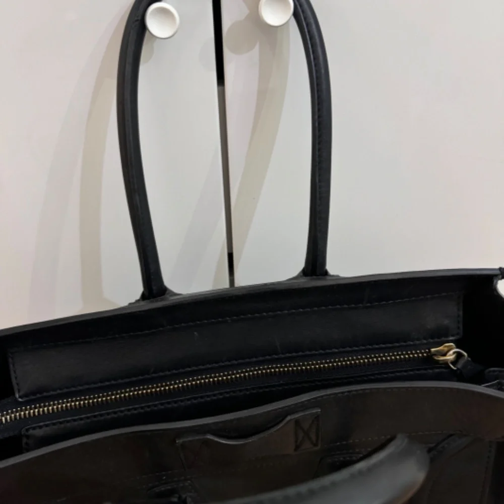 CELINE Smooth Calfskin Mini Luggage Black - Picture 5 of 7